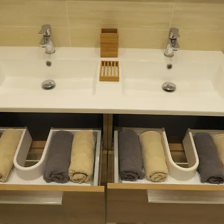 Carre D'Or Appartement Prive Niza